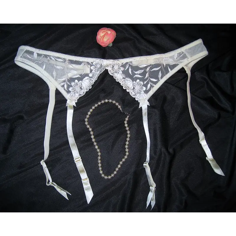 Conjunto 3 Piezas con Liguero